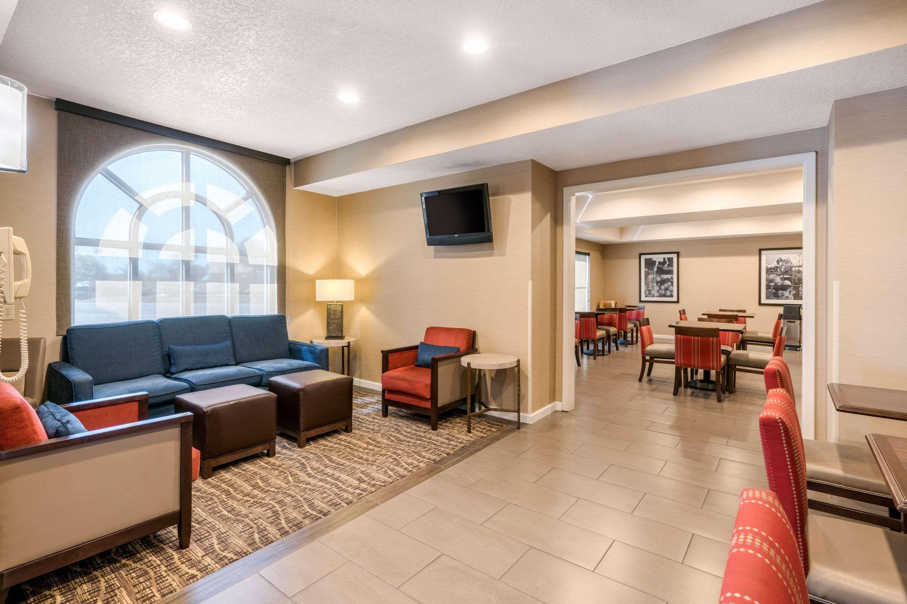Comfort Inn Lathrop Stockton Airport Екстериор снимка