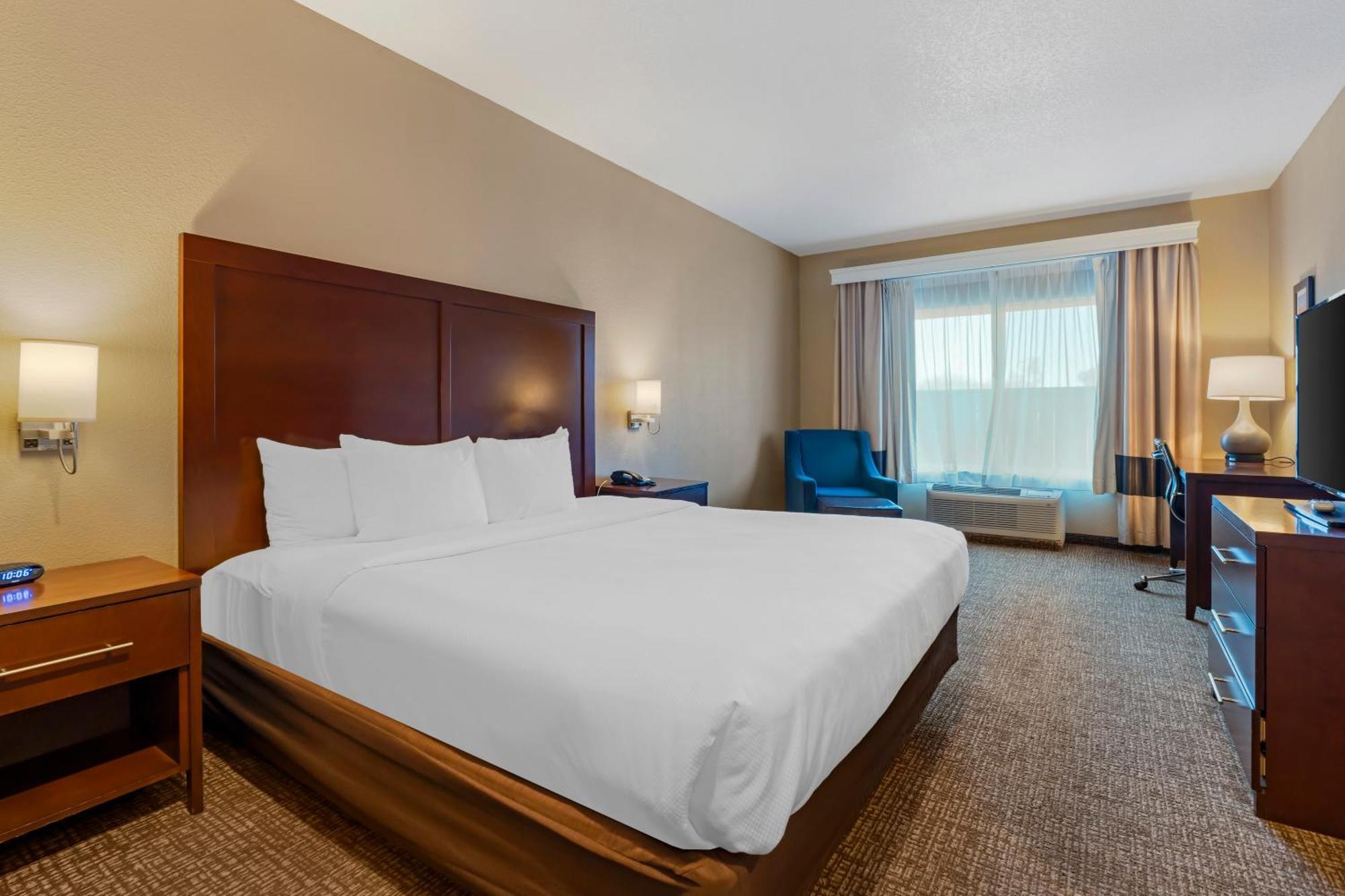 Comfort Inn Lathrop Stockton Airport Екстериор снимка