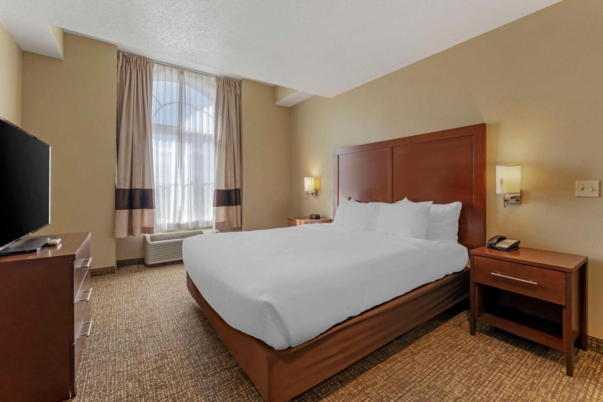 Comfort Inn Lathrop Stockton Airport Екстериор снимка