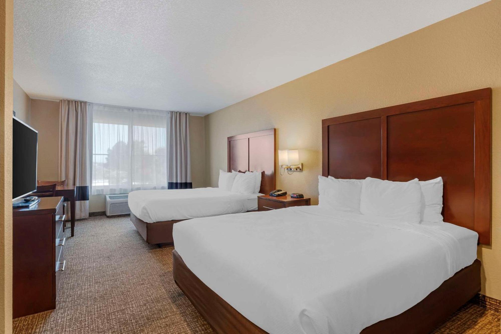 Comfort Inn Lathrop Stockton Airport Екстериор снимка