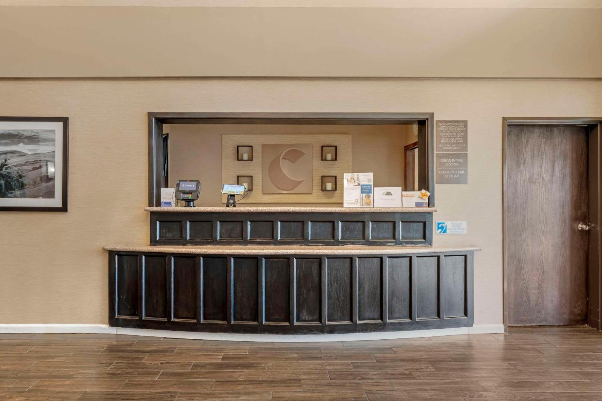Comfort Inn Lathrop Stockton Airport Екстериор снимка