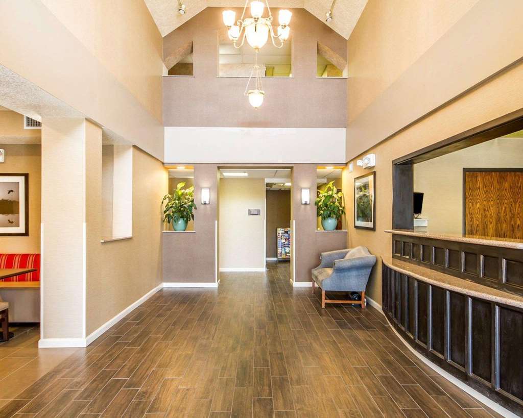 Comfort Inn Lathrop Stockton Airport Интериор снимка