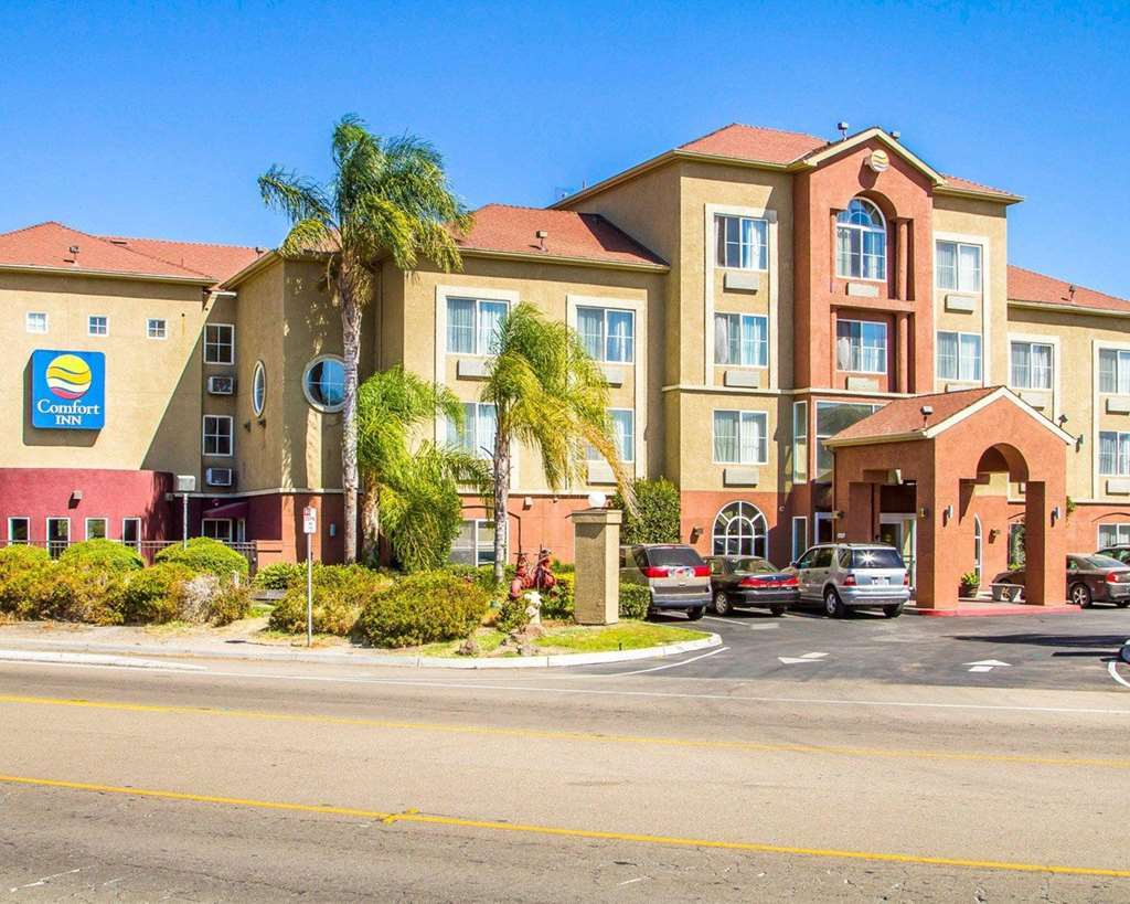 Comfort Inn Lathrop Stockton Airport Екстериор снимка
